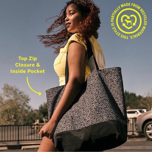 NWT Victoria’s Secret PINK Oversized Weekender Zip Top Tote Bag - Picture 5 of 6